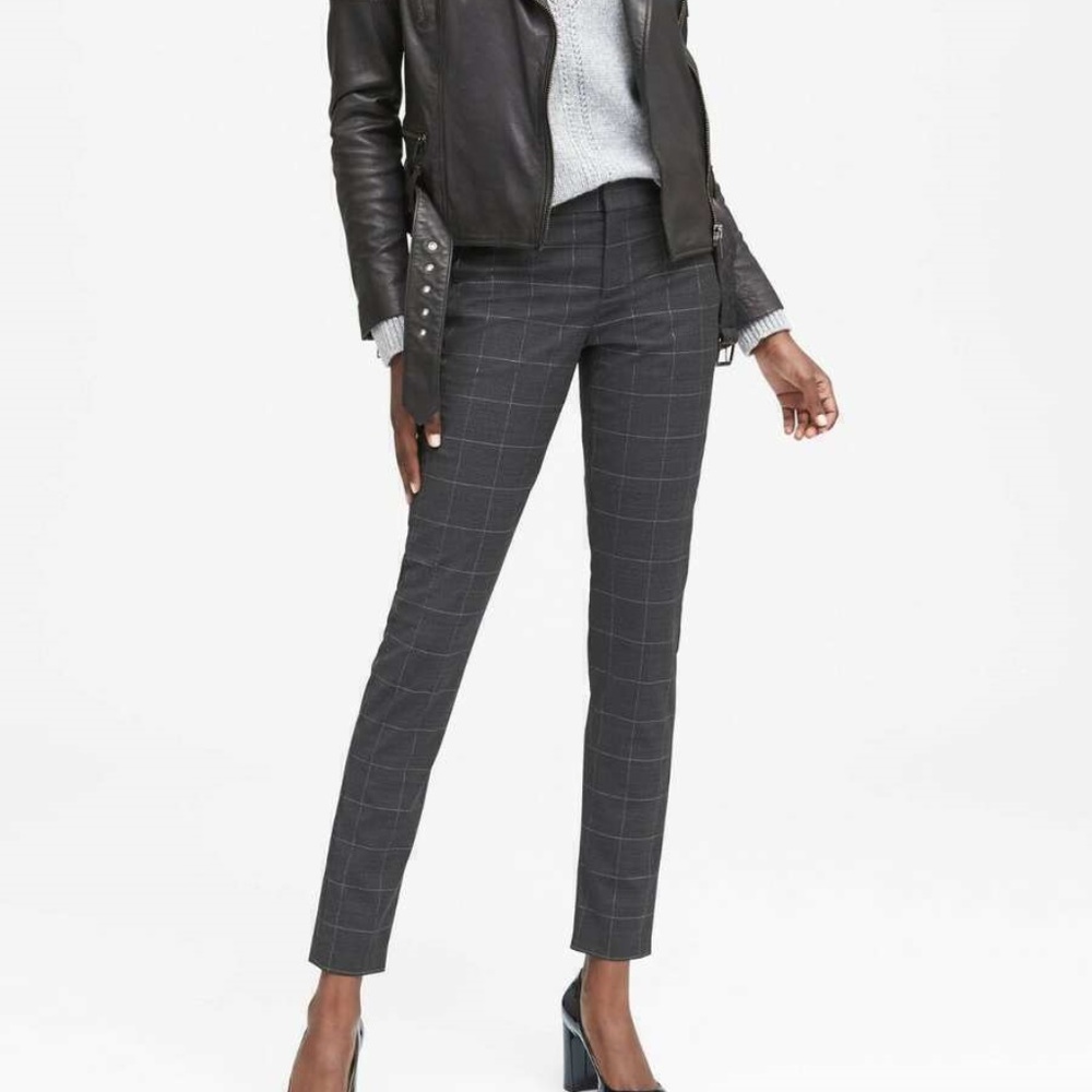 BANANA REPUBLIC RYAN CHARCOAL PLAID PANTS 2 REG